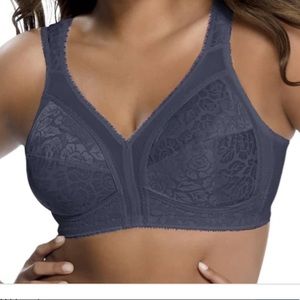 Playtex Bra size 38 DDD. Style 4693 - 0114